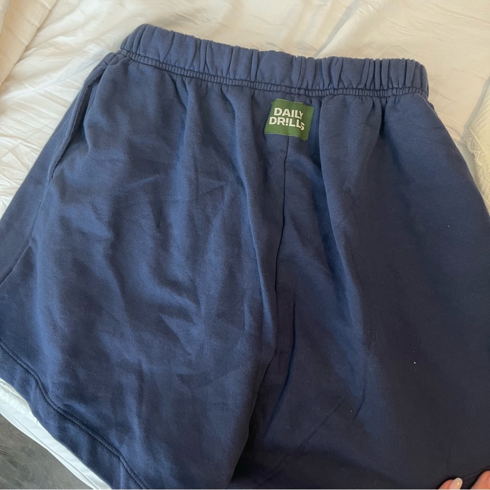 navy xs/s daily dress sweat shorts never worn!